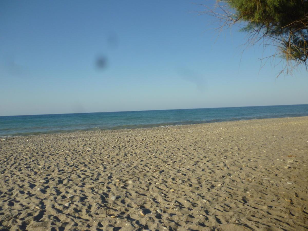 Sea Breeze Apartments Kolymbari Exterior foto